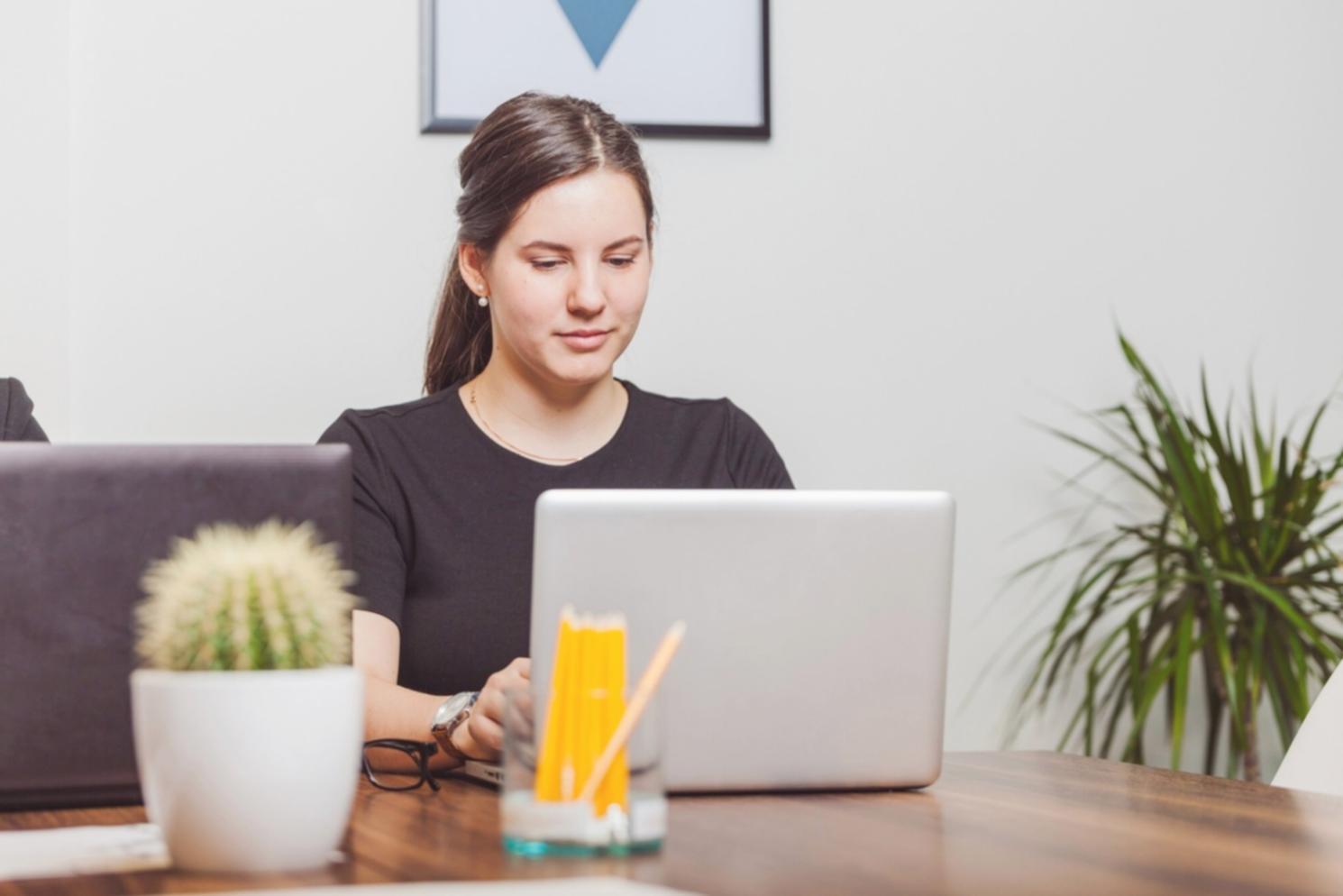 Startup-Team bei der Finanzplanung